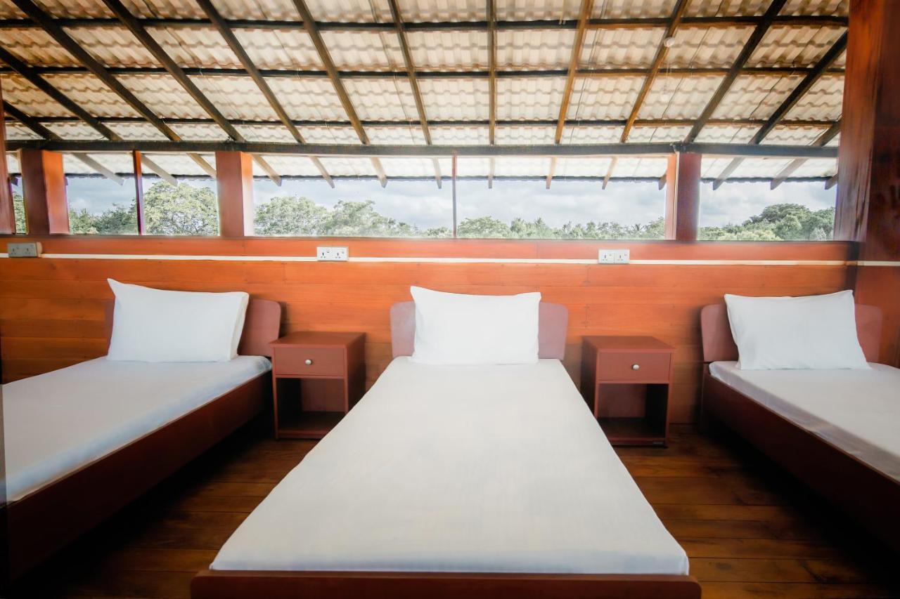 Kayjay Wild Wilpattu Hotell Exteriör bild