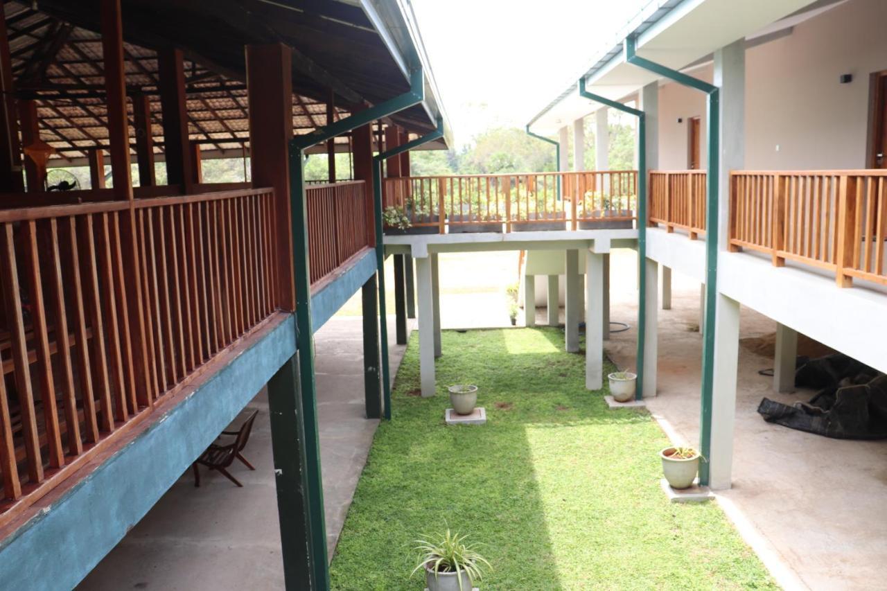 Kayjay Wild Wilpattu Hotell Exteriör bild